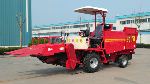 4YZP-2H型自走式玉米收獲機(jī)